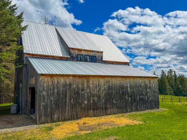673 + 675 Sanderson Hill Road, Charleston, VT 05872
