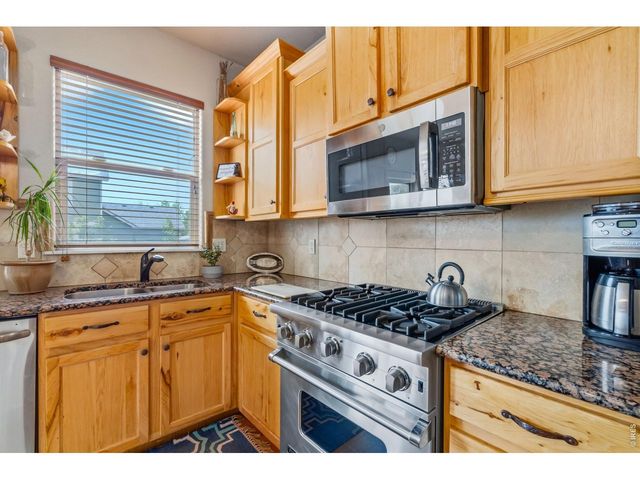 4283 Woodlake Ln, Wellington, CO 80549