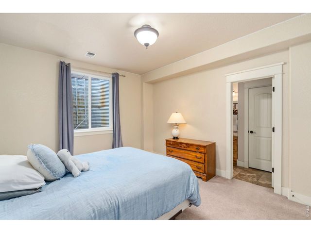 4283 Woodlake Ln, Wellington, CO 80549