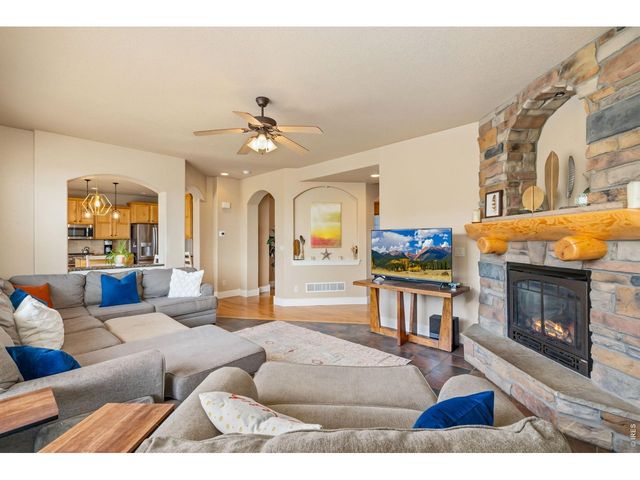 4283 Woodlake Ln, Wellington, CO 80549