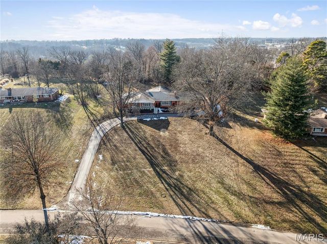 9 Lochhaven Lane, Unincorporated, MO 63021