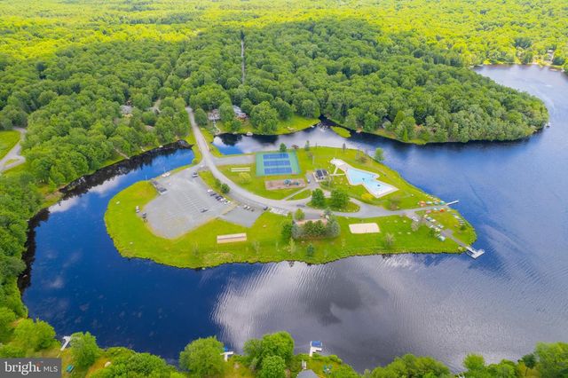 161 TOWANDA TRL, Pocono Lake, PA 18347