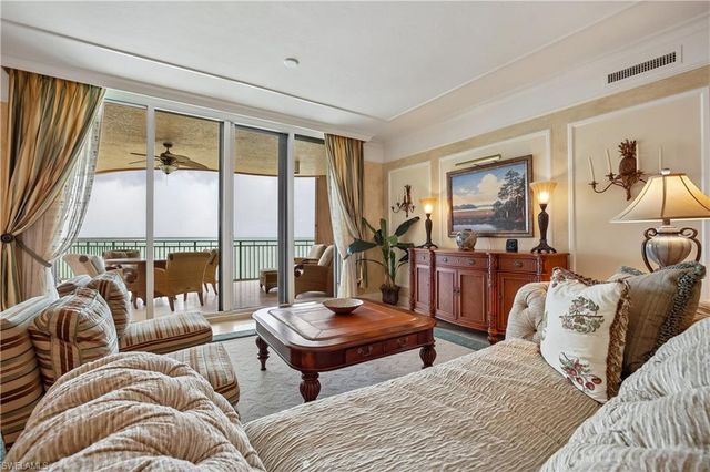 970 Cape Marco DR 504, Marco Island, FL 34145