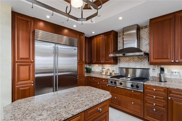 970 Cape Marco DR 504, Marco Island, FL 34145