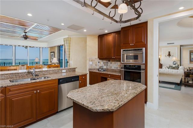 970 Cape Marco DR 504, Marco Island, FL 34145