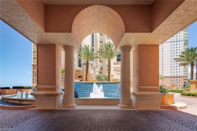 970 Cape Marco DR 504, Marco Island, FL 34145
