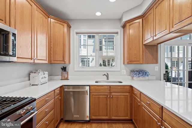 5352 43RD ST NW, Washington, DC 20015