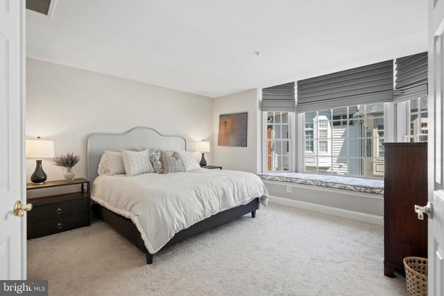 5352 43RD ST NW, Washington, DC 20015