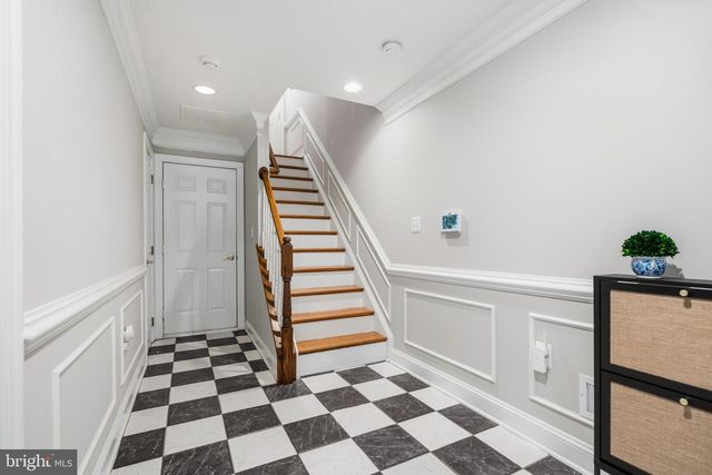 5352 43RD ST NW, Washington, DC 20015