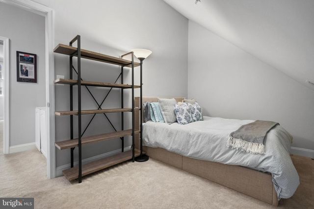 5352 43RD ST NW, Washington, DC 20015