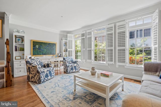 5352 43RD ST NW, Washington, DC 20015
