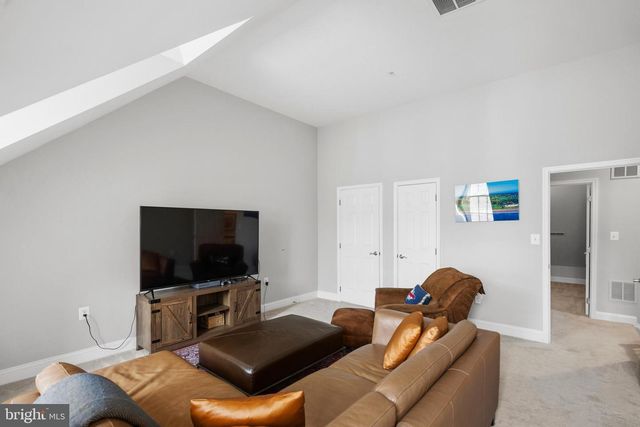 5352 43RD ST NW, Washington, DC 20015