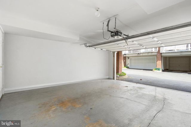 5352 43RD ST NW, Washington, DC 20015
