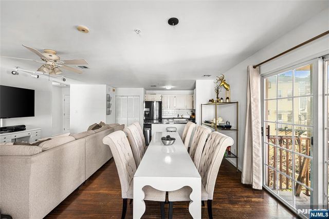84 Union Street, Newark, NJ 07105