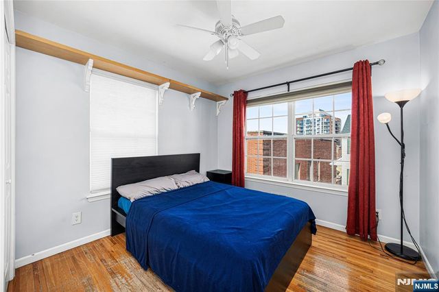 84 Union Street, Newark, NJ 07105