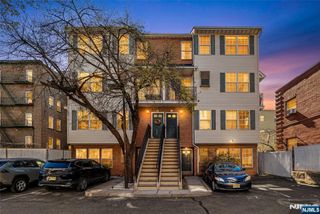 84 Union Street, Newark, NJ 07105
