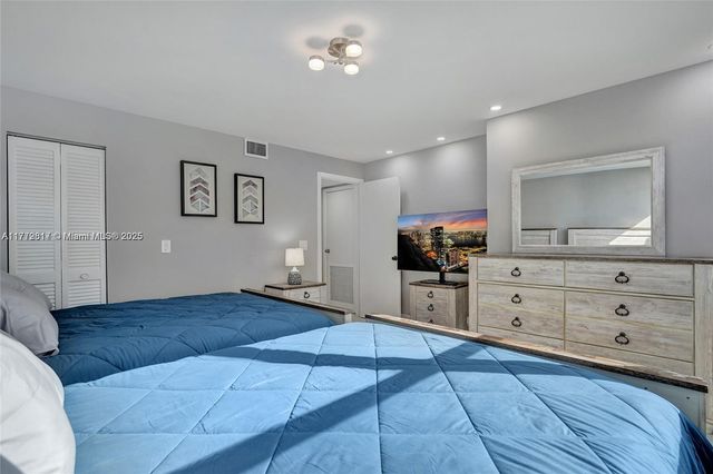 2301 S Ocean Dr 1007, Hollywood, FL 33019