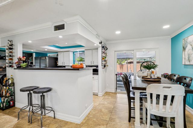 7803 NW 69th Terrace, Tamarac, FL 33321