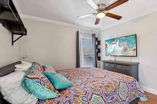 7803 NW 69th Terrace, Tamarac, FL 33321