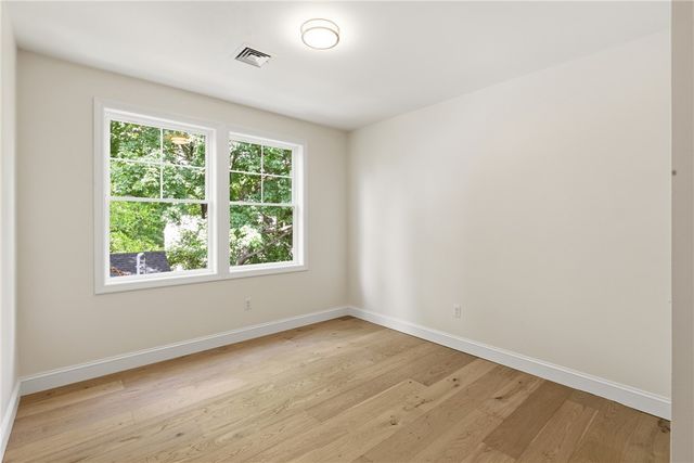 42 Orchard Avenue, Barrington, RI 02806