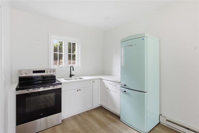42 Orchard Avenue, Barrington, RI 02806