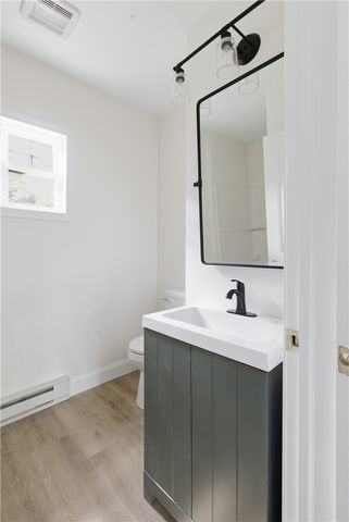 42 Orchard Avenue, Barrington, RI 02806