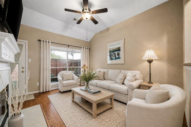 7206 Welshwood Lane, Sugar Land, TX 77479