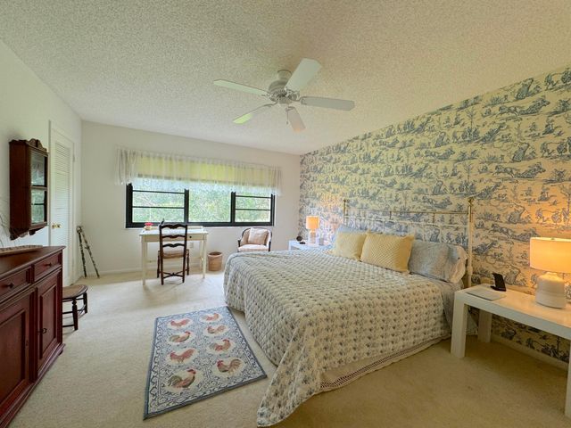 9 Stratford Drive E B, Boynton Beach, FL 33436
