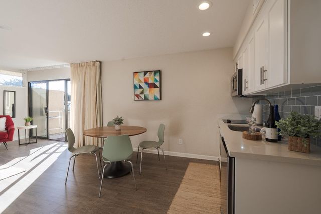 211 Seascape Resort Drive, Aptos, CA 95003