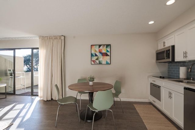 211 Seascape Resort Drive, Aptos, CA 95003