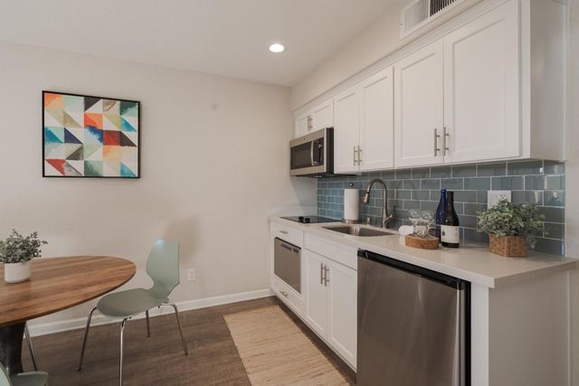 211 Seascape Resort Drive, Aptos, CA 95003