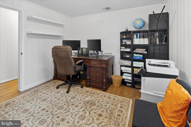 11 BALDWIN ST, Pennington, NJ 08534