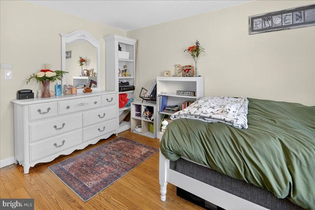 11 BALDWIN ST, Pennington, NJ 08534