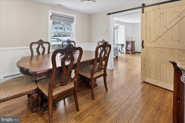 11 BALDWIN ST, Pennington, NJ 08534