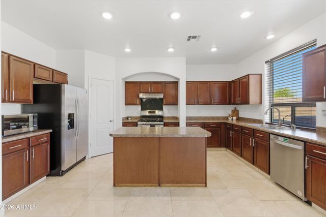 16124 W WILLIAMS Street, Goodyear, AZ 85338