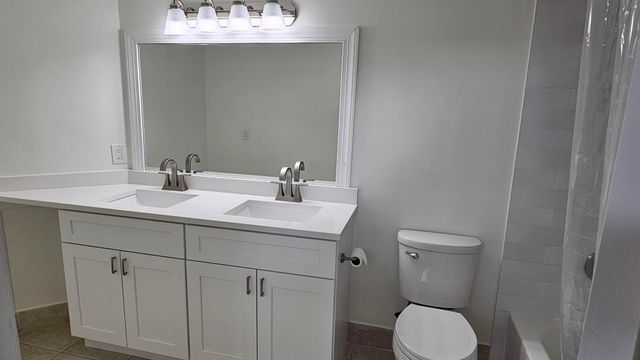 5876 Golden Eagle Circle, Palm Beach Gardens, FL 33418