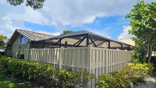 5876 Golden Eagle Circle, Palm Beach Gardens, FL 33418