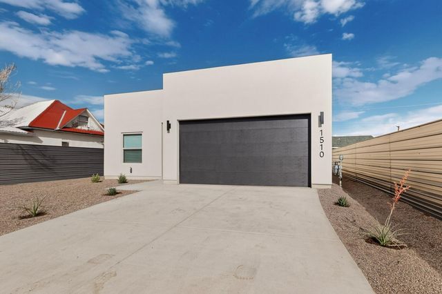 1510 John Street SE, Albuquerque, NM 87102