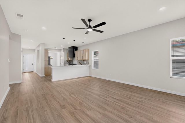 1510 John Street SE, Albuquerque, NM 87102