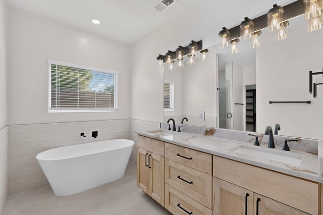 1510 John Street SE, Albuquerque, NM 87102
