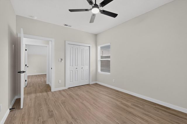 1510 John Street SE, Albuquerque, NM 87102