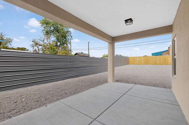 1510 John Street SE, Albuquerque, NM 87102