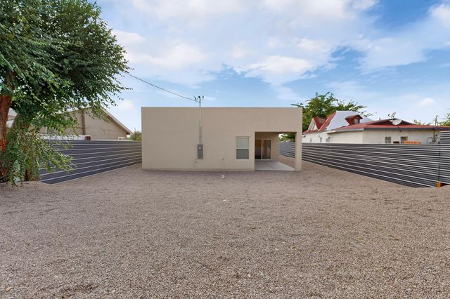 1510 John Street SE, Albuquerque, NM 87102