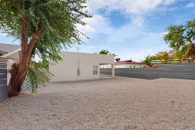 1510 John Street SE, Albuquerque, NM 87102