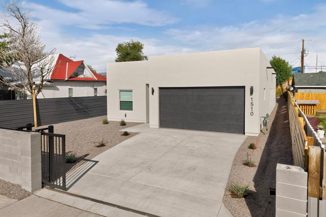 1510 John Street SE, Albuquerque, NM 87102