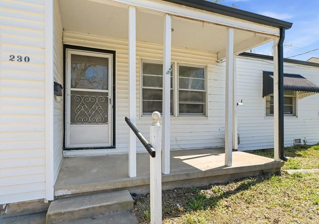 230 Turkle Ave, Haysville, KS 67060