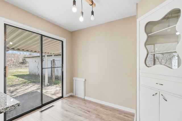 230 Turkle Ave, Haysville, KS 67060