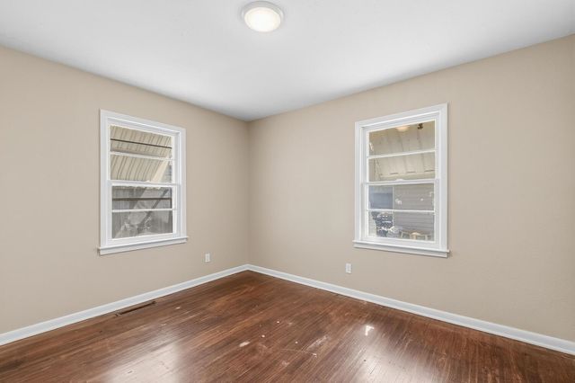 230 Turkle Ave, Haysville, KS 67060