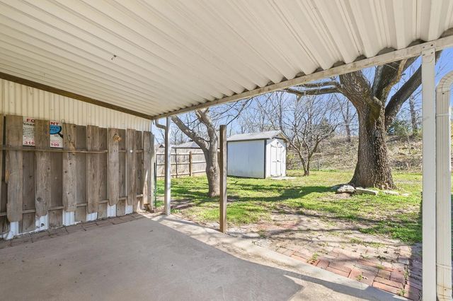 230 Turkle Ave, Haysville, KS 67060