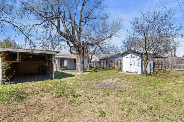 230 Turkle Ave, Haysville, KS 67060